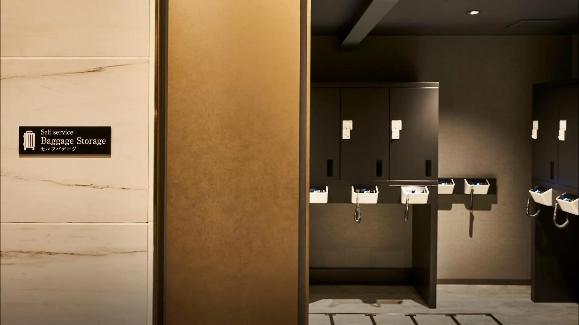Del Style Osaka-Shinsaibashi By Daiwa Roynet Hotel 4*, Osaka